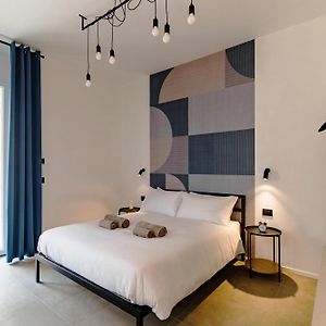 Deluxe Zimmer mit Kingsize-Bett